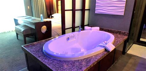 hot tub hotels near me|hotels near me with hot tubs in room.